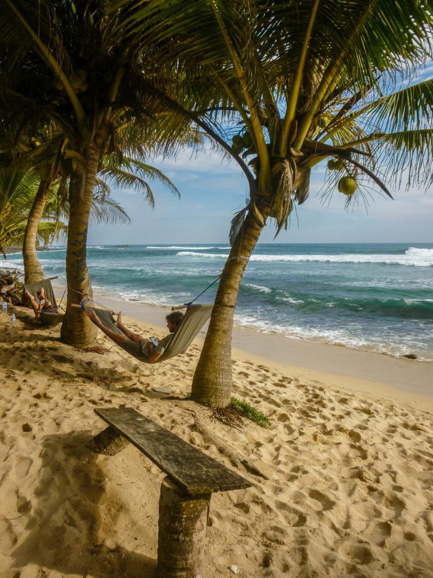 Ram'S Surfing Beach,Midigama East Εξωτερικό φωτογραφία