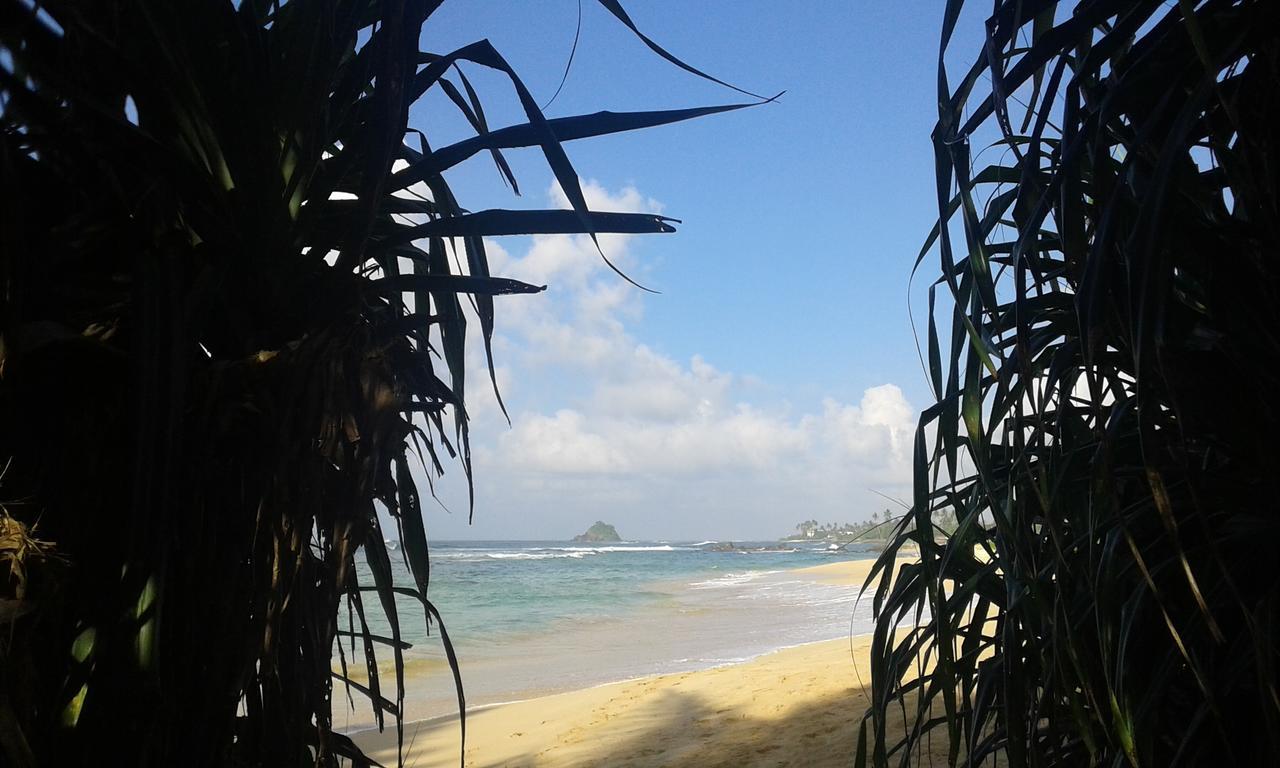 Ram'S Surfing Beach,Midigama East Εξωτερικό φωτογραφία