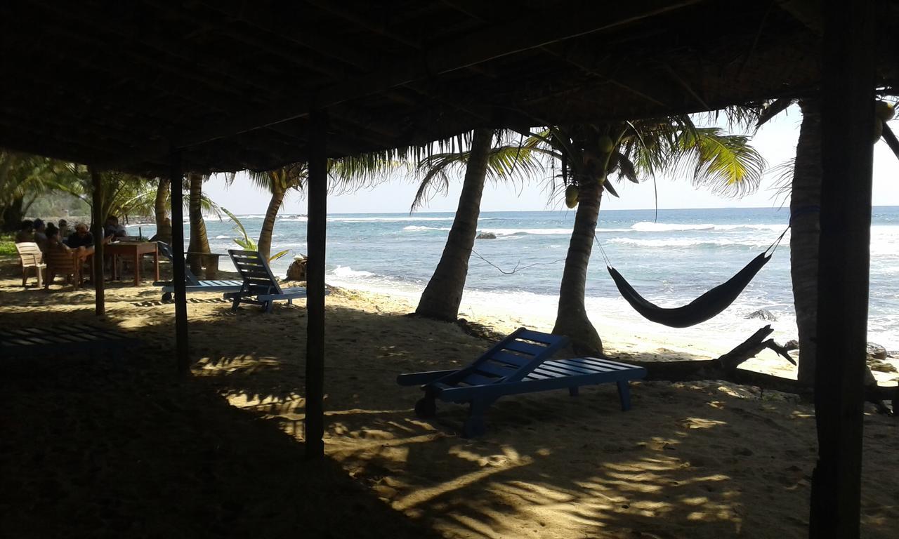 Ram'S Surfing Beach,Midigama East Εξωτερικό φωτογραφία